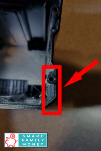 How To Use Greenworks Batteries In Kobalt Tools - Battery case inside for 60V and 80V lawn tools showing extra plastic